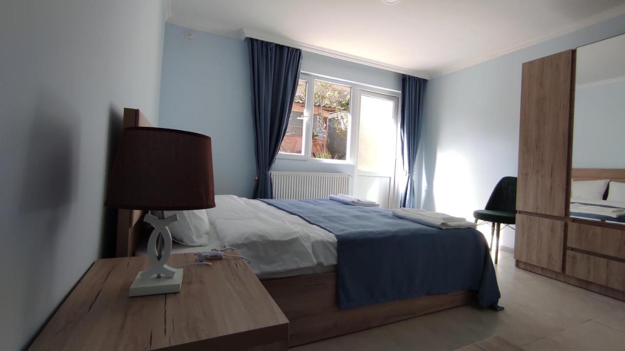 Agora Appartement Tbilisi Buitenkant foto