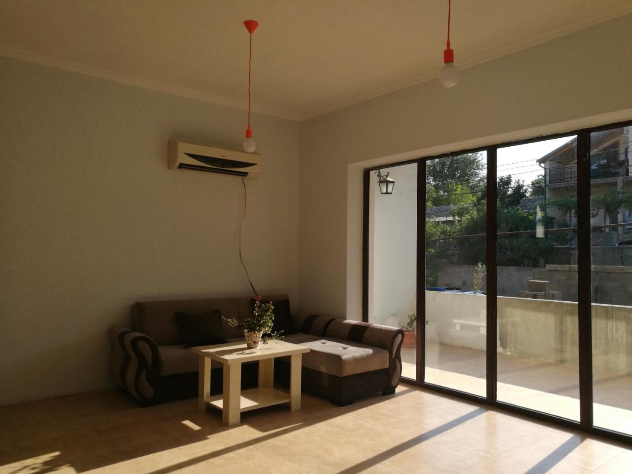 Agora Appartement Tbilisi Buitenkant foto