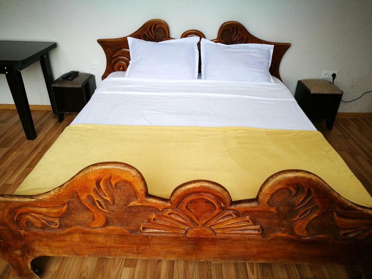 Agora Appartement Tbilisi Buitenkant foto